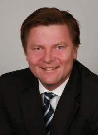  Hartmut Kleefeldt